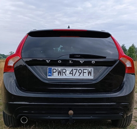 Volvo V60 cena 46500 przebieg: 197000, rok produkcji 2016 z Pyzdry małe 667